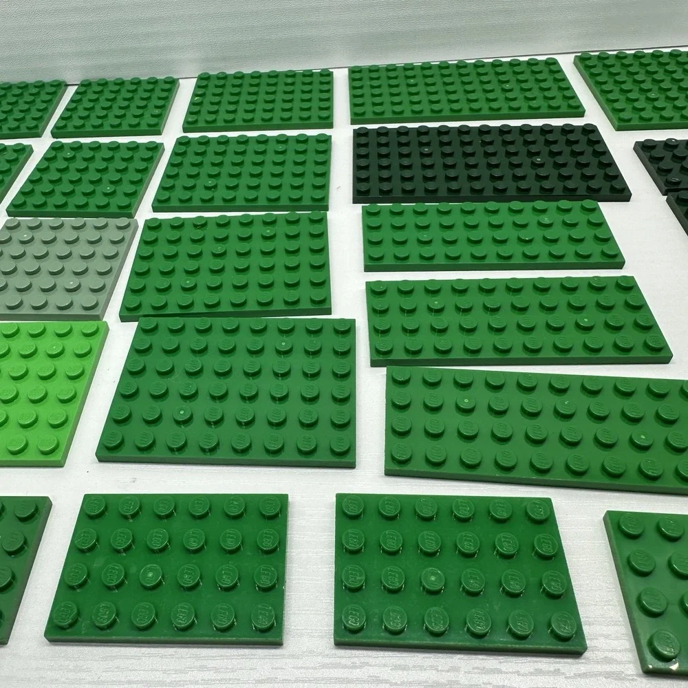 Lego Plates - Assorted Green Plate‎ In Assorted Sizes Lot Of 30